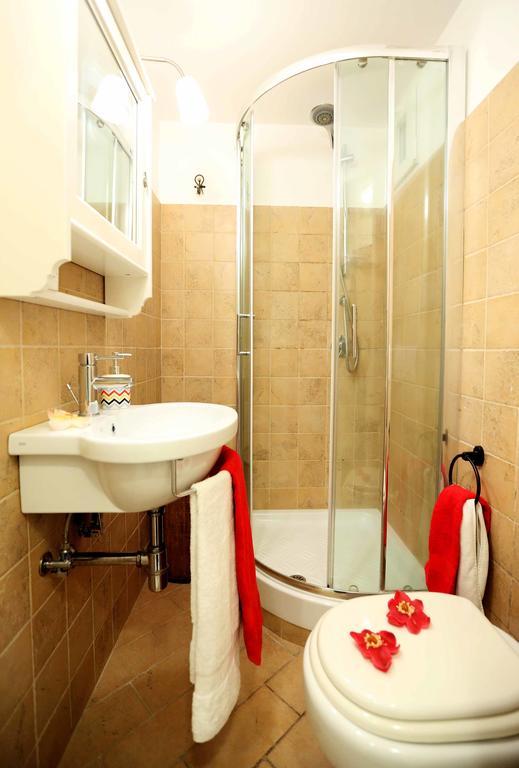 Riari Trastevere Apartment Rom Eksteriør billede